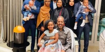 Xasan Sheekh oo wali kusugan dalka Turkiga + Sababta