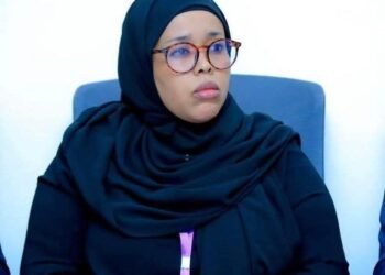 DEGDEG: Amran Axmed Xasan Oo Loo Doortay Guddoomiye Ku-xigeenka Koowaad Ee Baarlamaanka Waqooyi-Bari