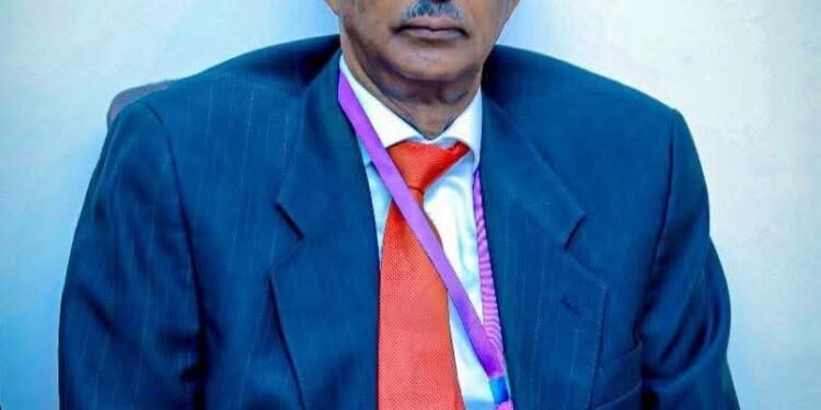 Dr. adan Musharraxii Garabka Firdhiye oo ku guulaystay GuddoomIyaha baarlamaanka GWB