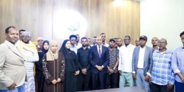 Xasan Cali Khayre oo Muqdisho kula kulmay dhalinyaro?