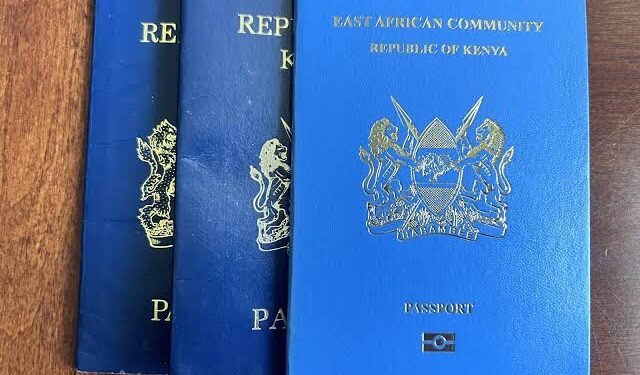 Baasaboorka dalalka kenya iyo Tanzania oo hoos u dhacay?