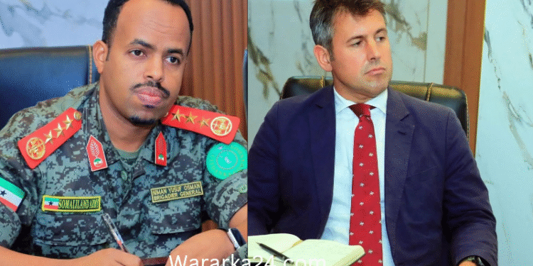 Wasiirka gaashandhiga Somaliland oo la kulmay wafti ka socday UK + Sawirro