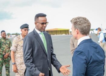 Wasiirka Gaashandhiga Sweden oo booqasho rasmi ah ku yimid Muqdisho..