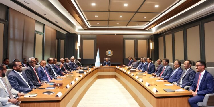 Xasan Sheekh oo Golaha Mustaqbalka Soomaaliyeed kuso dhaweeyey Madaxtooyada Qaranka