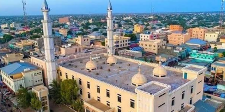 War ku sabsan Dagaal culus oo maalintii labaad ka socda Baydhaba