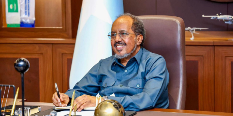 Xasan Sheekh Maxamuud Oo safar ku tagi doono magaalada Qaahira ee dalka Masar