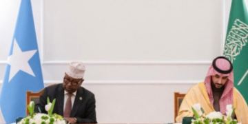 Sacuudiga iyo Soomaaliya ayaa kala saxiixday heshiis ku saabsan iskaashi militari