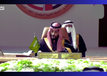 Maxamed Bin Salmaan oo warqad u diray Maxamed Bin Zayed walaalkiis