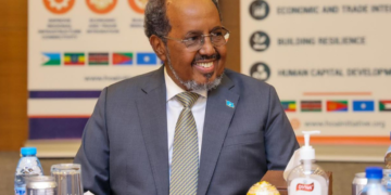 Xasan Sheekh oo Laga Dalbaday inuu Raalligelin Bixiyo.