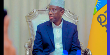 Xisbiga Himilo Qaran oo Madaxweyne Xasan Sheekh ugu Baaqay Doorasho Lagu Heshiiyo