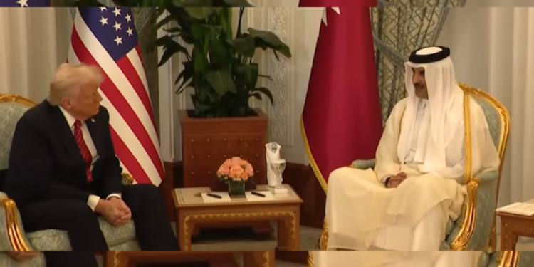 Amiirka Qatar oo Trump uga Digay Saameynta Colaadda Iiraan
