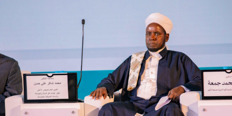 Dr. Sheekh Maxamed Shaakir oo Bogaadiyay Ansixinta Dastuurka Soomaaliya