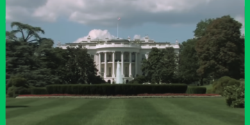 Khilaaf ka dhex qarxay Aqalka Cad oo la xiriira dagaalka Iiraan