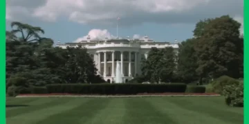 Qaar ka Mid ah Dadka ku Dhow Trump oo Ka Qoomameynaya Dagaalka Iiraan