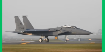 Kuwait oo Soo Riday Diyaarad Mareykan ah iyo Drones Badan oo Hawadeeda Soo Galay