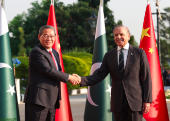 Shiinaha iyo Pakistan oo soo bandhigay qorshe shan qodob ah oo lagu joojinayo dagaalka Iiraan