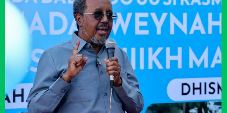 Madaxweyne Xasan Sheekh oo ku wajahan Baydhaba kadib isbeddelka