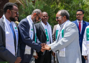 Xasan Sheekh oo shir siyaasadeed ku qabtay Muqdisho kahor safarkiisa Baydhaba