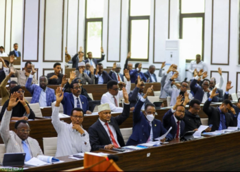 Guddiga Dastuurka oo faray wasiirrada xildhibaanada ah inay kala doortaan xilalka