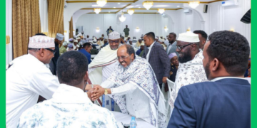 Madaxweyne Xasan Sheekh oo casho-sharaf u sameeyay hoggaanka dhaqanka Soomaaliyeed