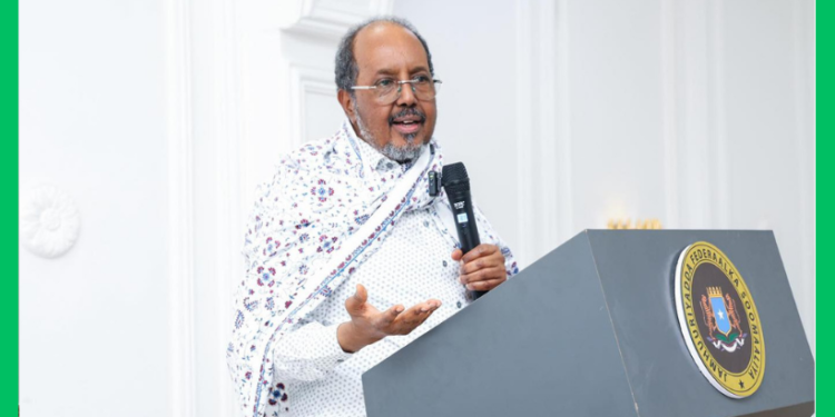DAAWO: Xasan Sheekh oo ka jawaabay eedeymihii Farmaajo