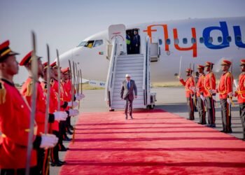 Madaxweyne Cirro oo dib ugu laabtay Hargeysa kadib safarkii Imaaraadka