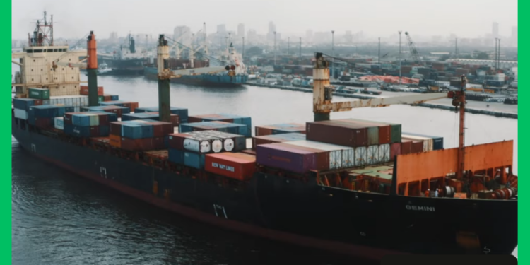 Pakistan oo furtay marinno ganacsi jebisayna go’doominta Mareykanka ee Iran