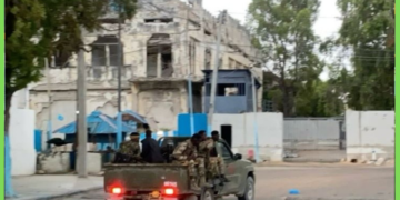 Ciidamo badan oo la geeyay waddooyinka Muqdisho iyo agagarka Mucaradka