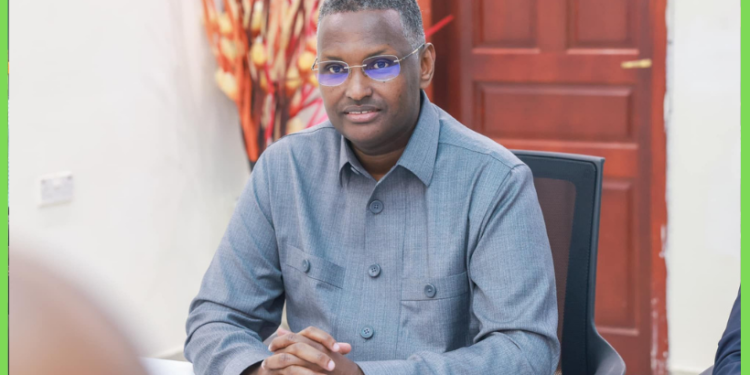 Daawo: Mahad Salaad oo booqday guriga Xasan Cali Khayre kadib dagaalkii Muqdisho