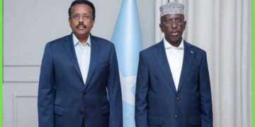 Xogta kulankii dhex-maray Farmaajo iyo Sheekh Shariif