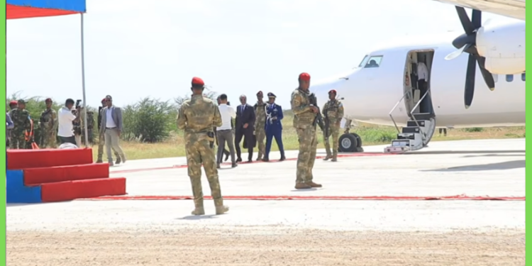 Madaxweyne Xasan Sheekh oo gaaray magaalada Jowhar+muuqal