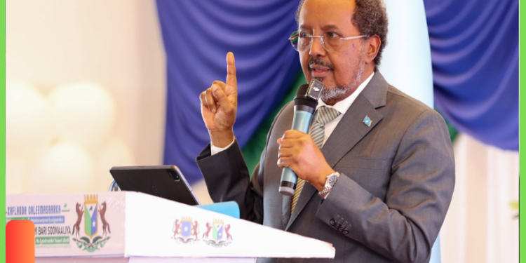 Xasan Sheekh oo ka hadlay waxa dhex-maray DF iyo Israel ka hor aqoonsigii Somaliland