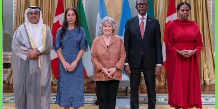 Soomaaliya oo safiir aan joogto ahayn u dirtay dalka Canada+Sawirro