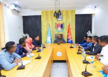 Muungaab oo dardargelinaya qorshaha nadaafadda Muqdisho