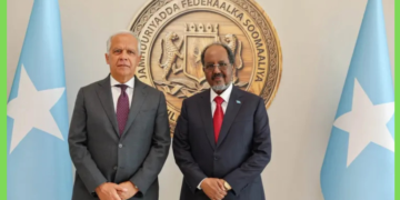 Xasan Sheekh oo qaabilay wafdi sare oo ka socda Talyaaniga + sawiro