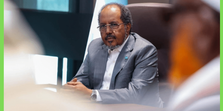 Madaxweyne Xasan Sheekh oo ku wajahan Qatar si uu uga qeybgalo aaska….