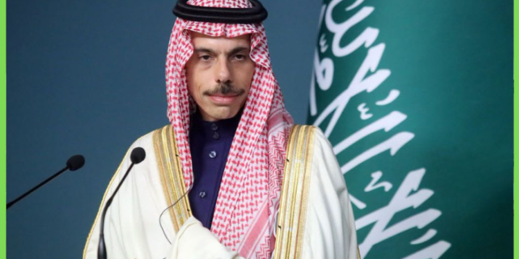 Sacuudi Carabiya oo cambaareysay hanjabaadda Xuutiyiinta ee ka dhan ah maraakiibteeda