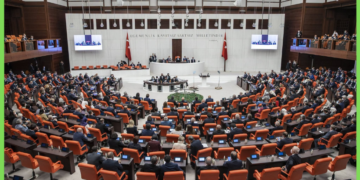 Baarlamaanka Turkiga oo Laba Sano u Kordhiyay Joogitaanka Ciidamada Turkiga ee Soomaaliya