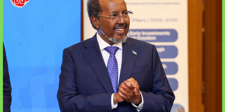 Madaxweyne Xasan Sheekh oo u ambabaxay Mareykanka