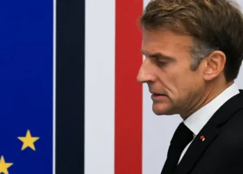 Madaxweynaha Faransiiska Macron oo ka hadlay iscasilaadda wasiirka arrimaha gudaha