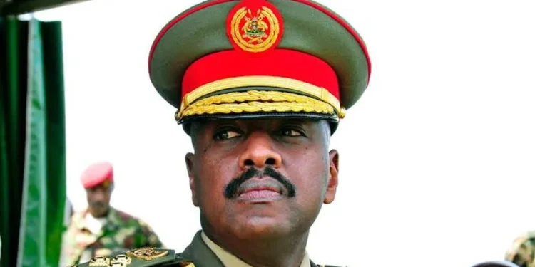Muhoozi oo sheegay in la xiray darawalka Jeneraal Elwelu